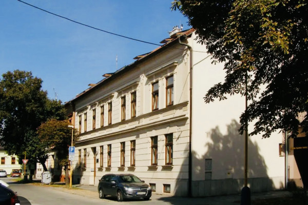 Unikátna budova v úplnom srdci mesta - Košice