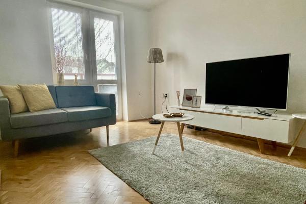 Prenájom krásneho 1-izbového bytu s balkónom na sídlisku Kuzmányho, Tatranská ul.