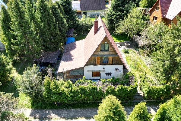 Celoročne obývateľná chata na predaj len 50m od vodnej nádrže Ružín