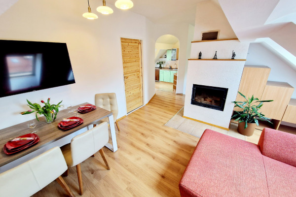 Na predaj 3-izbový podkrovný byt na Alžbetinej ulici