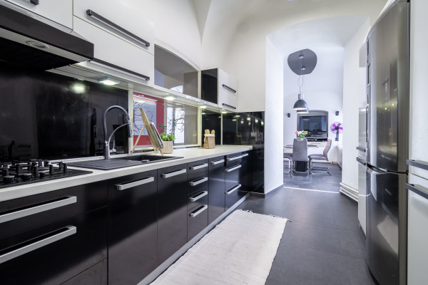 For Sale – Exclusive Commercial Premises in the Heart of Košice (Hlavná 25)