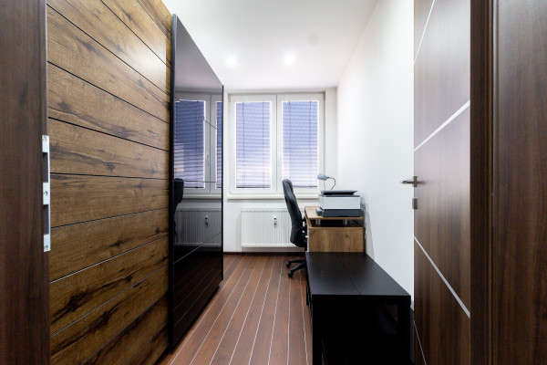 Prerobený 3 izbový byt na Gudernovej ul., sídlisko Terasa, Košice