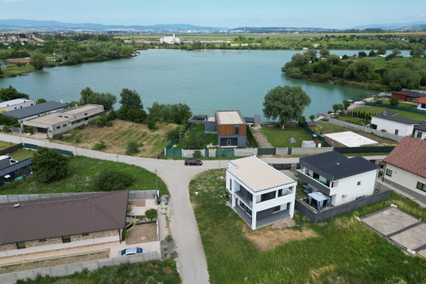 Moderný 4-izbový dom pri jazere – Čaňa (Košice-okolie) novostavba