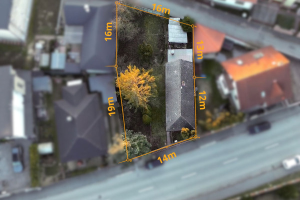 Rovinatý pozemok pre výstavbu rodinného domu - Barca, Košice