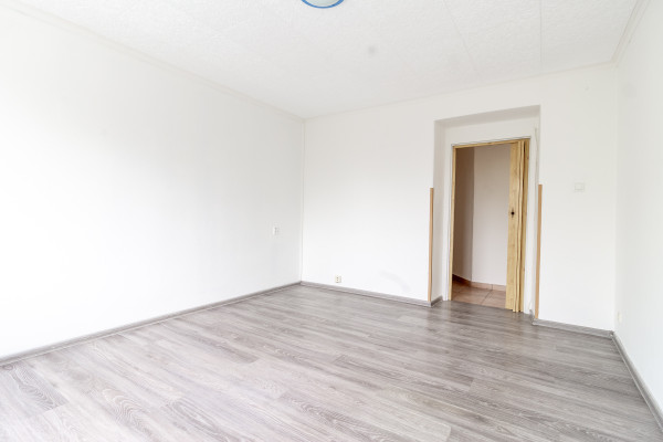 Znížená cena! Na predaj 2-izbový byt, Košice – Šaca, Železiarenská ulica