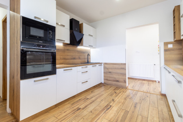 Na predaj zrekonštruovaný rodinný dom – Encs, Maďarsko