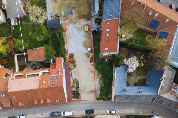 POZEMOK v centre mesta Košice