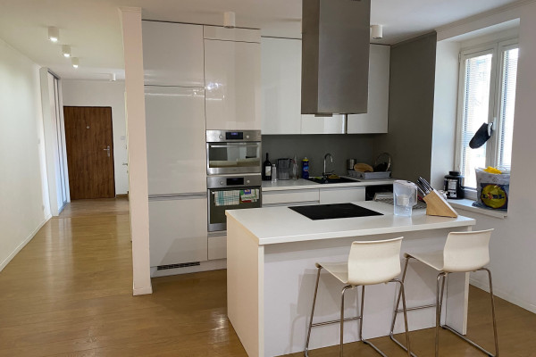 Exkluzívny byt (170 m2) v centre mesta s vlastným výťahom a 2xparkovaním