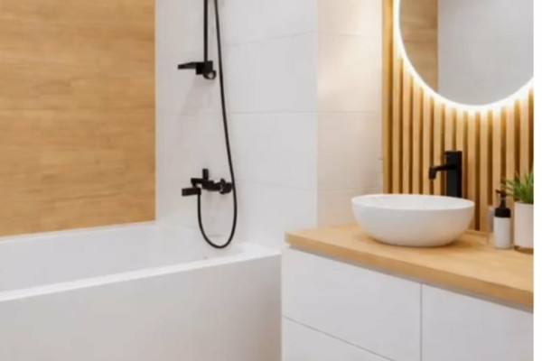 MODERNÉ BÝVANIE NA TERASE: Čerstvá rekonštrukcia 1,5 izb. bytu v srdci Košíc