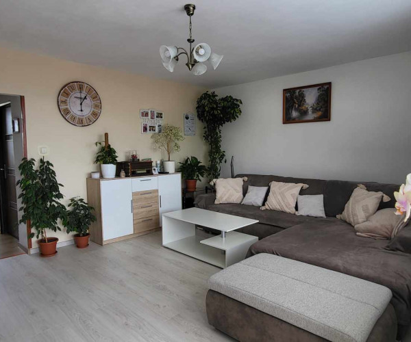 Na predaj 3 izb. byt so záhradou a garážou - Beniakovce