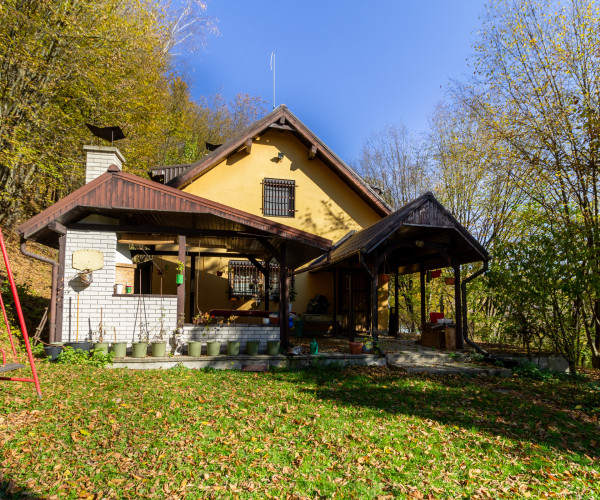 Nádherná celoročná chata Ružín - Bradan