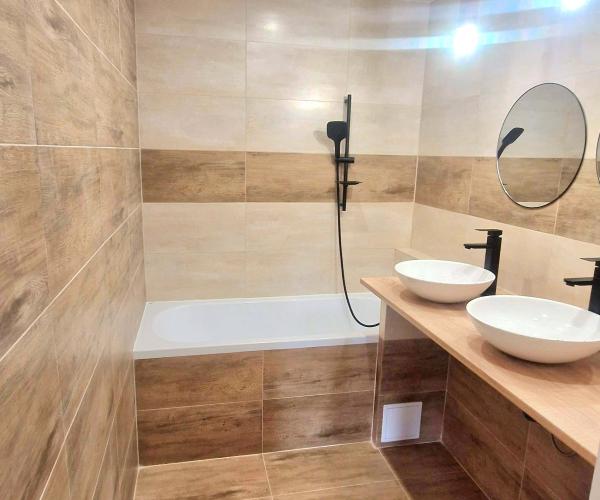 ZNÍŽENÁ CENA!!!!!!!! 3-izbový slnečný byt na Terase s novou rekonštrukciou a veľkým balkónom