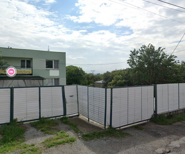 Rodinný dom v obci Lemešany vhodný na podnikanie