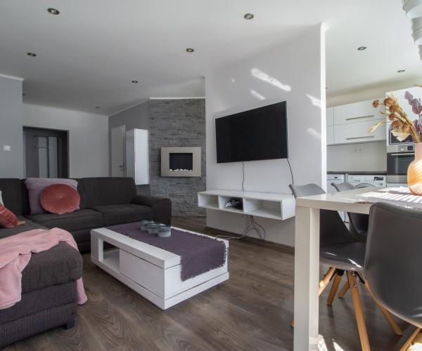 3izb. zariadený byt s loggiou Maurerova na prenájom