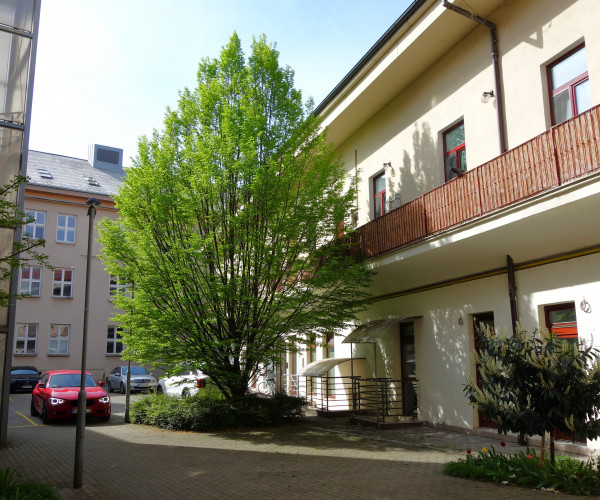 Jedinečný podkrovný 3 izbový byt v srdci historického centra Košíc – Mlynská ulica