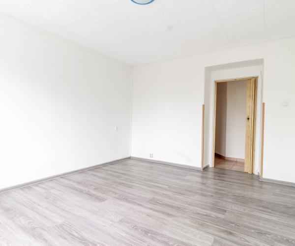 Znížená cena! Na predaj 2-izbový byt, Košice – Šaca, Železiarenská ulica