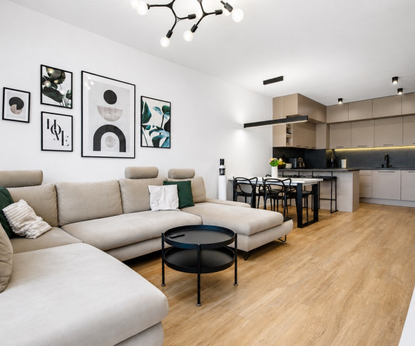 Moderný 3 izbový byt s terasou na Panoráme,ul.Jelšová-Košice