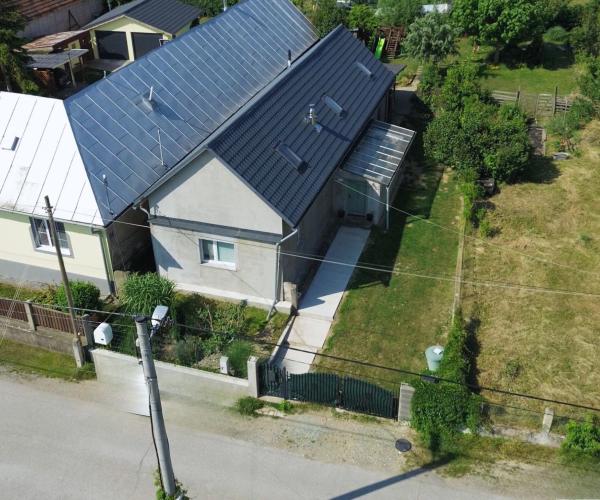 Rodinný dom s veľkým pozemkom a možnosťou odkúpenia časti susednej parcely – Valaliky