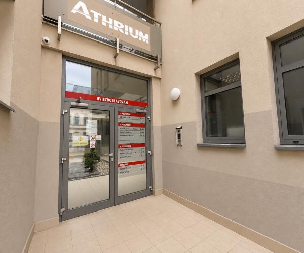 🌟 Exkluzívny ateliér v srdci Košíc (Novostavba Athrium) Prenájom
