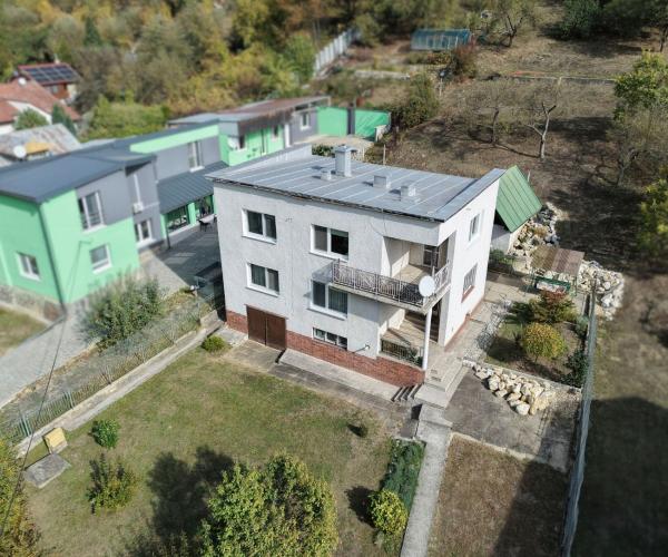 Rodinný dom s pozemkom 2 078 m² v Košiciach – Myslave