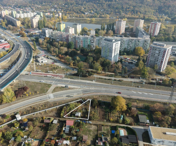 Záhrada, na ktorú nepotrebujete auto – priamo v Košiciach