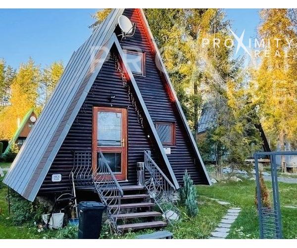 NÁDHERNÁ ZREKONŠTRUOVANÁ CHATA V SRDCI VYSOKÝCH TATIER