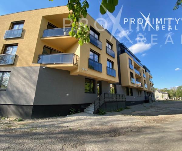 Rezidencia Mestsky park - 3izb. byt, kompletne zariadený, garážové státie