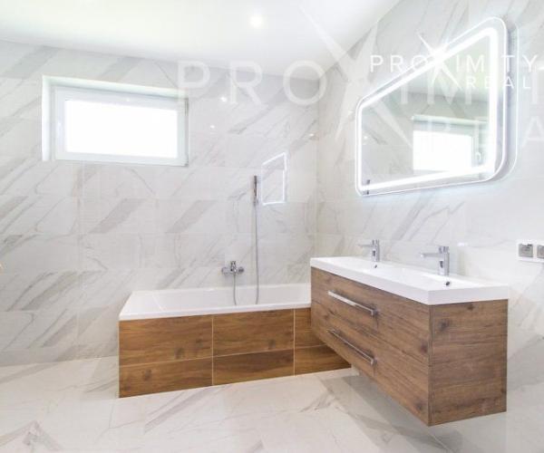 NOVOSTAVBA - 4 izbový BUNGALOV v obci Mokrance, okr. Košice – okolie