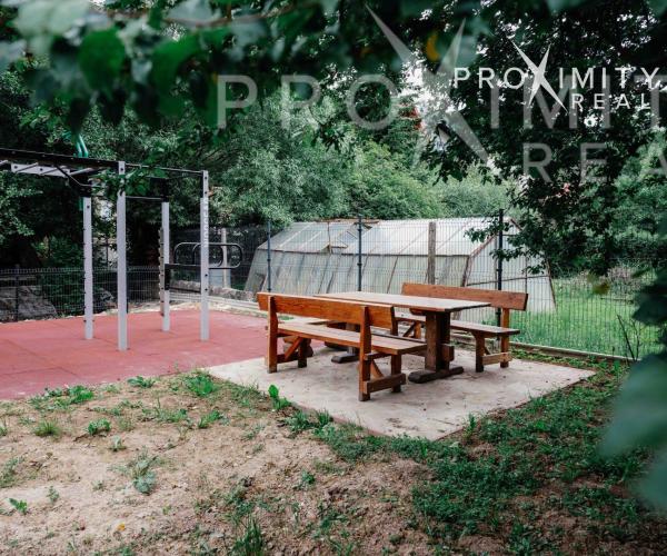 Nižný Klátov - Celoročne obývateľná chata pre dokonalý relax Košice-okolie!