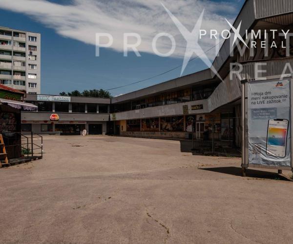 3-izbový byt s dvomi loggiami v pokojnej lokalite na sídl. Nad Jazerom