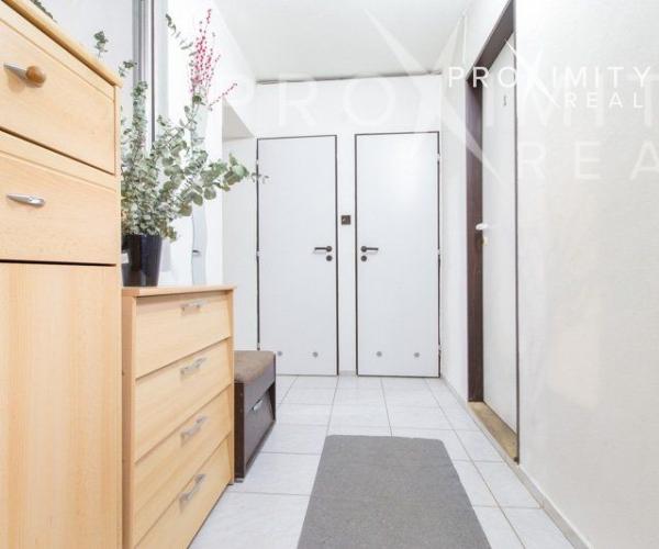 REZERVOVANÝ! INVESTIČNÁ NEHNUTEĽNOSŤ NA PREDAJ – PODHRADOVÁ