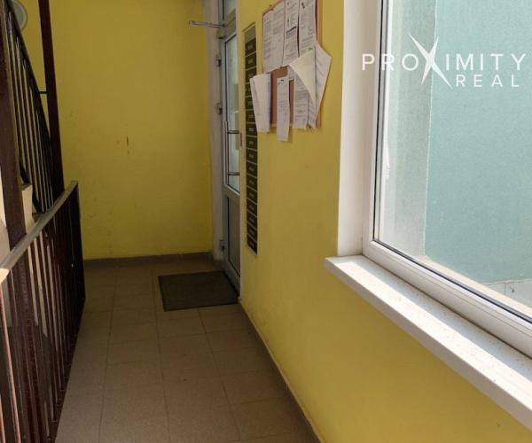 Príjemný pražský 3 izbový byt s loggiou na ulici Bernolákova, Košice - Západ