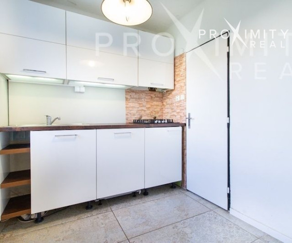 RODINNÝ DOM NA SÍDLISKU PODHRADOVÁ