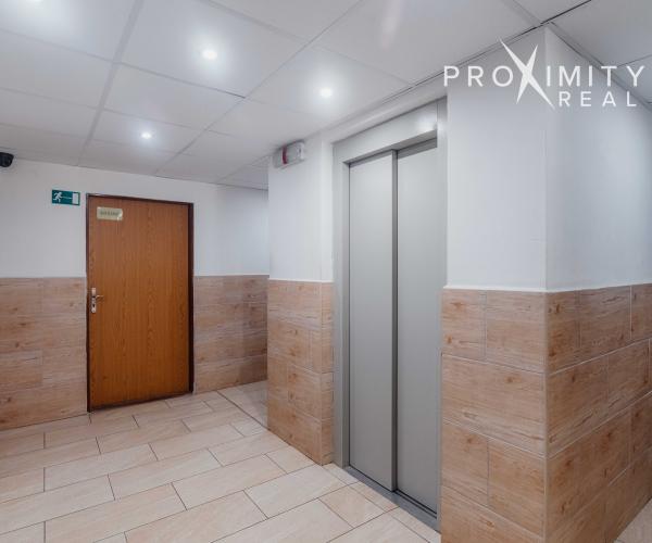 3-izbový byt s dvomi loggiami v pokojnej lokalite na sídl. Nad Jazerom