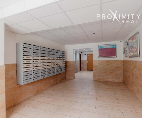 3-izbový byt s dvomi loggiami v pokojnej lokalite na sídl. Nad Jazerom