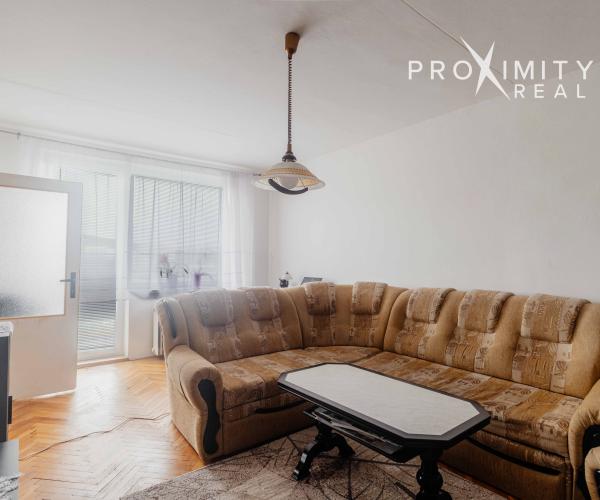 3-izbový byt s dvomi loggiami v pokojnej lokalite na sídl. Nad Jazerom