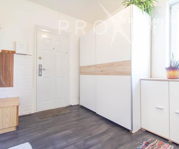 REZERVOVANÉ!RODINNÝ 3IZBOVÝ DOMČEK NA PREDAJ V OBCI SLANEC POD HRADOM