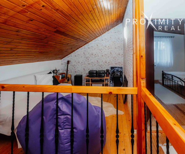 REZERVOVANÉ!Kompletne zariadená celoročne obývateľná chata-ihneď voľná, VYŠNÁ HUTKA, Košice