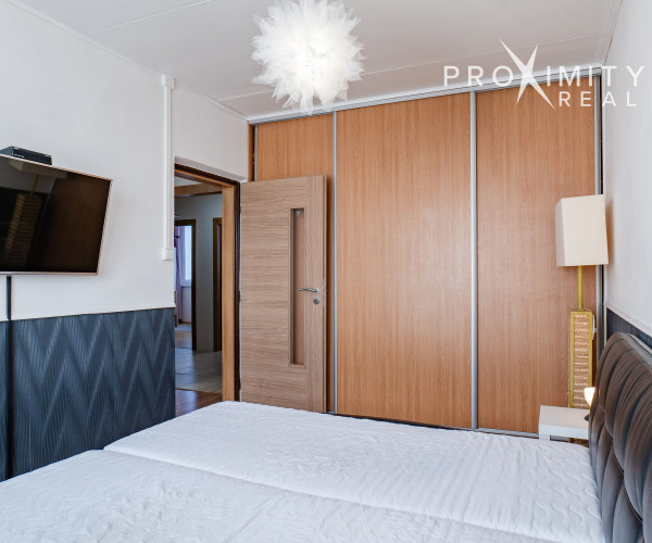 REZERVOVANÉ!Slnečný priestranný 4-izbový byt, IRKUTSKÁ, Košice-Nad jazerom