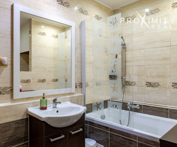 REZERVOVANÉ!Slnečný priestranný 4-izbový byt, IRKUTSKÁ, Košice-Nad jazerom