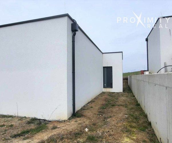 Rodinný dom - Novostavba - Trsťany -voľná ihneď!