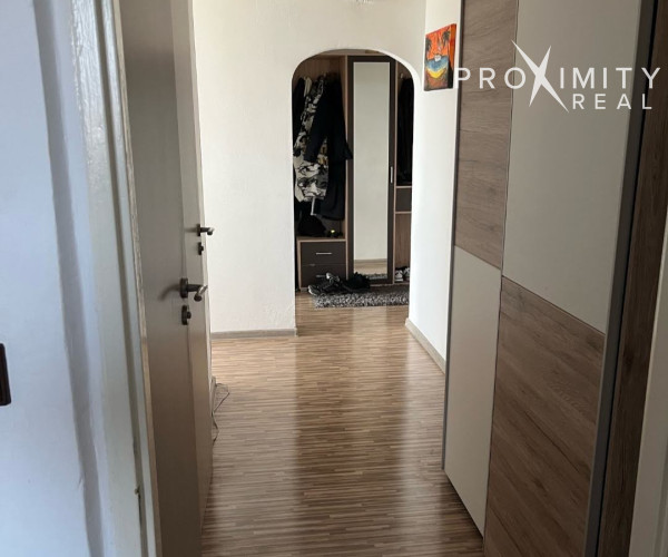 3 izb. zariadený byt, sídl. Nad Jazerom, 2x loggia