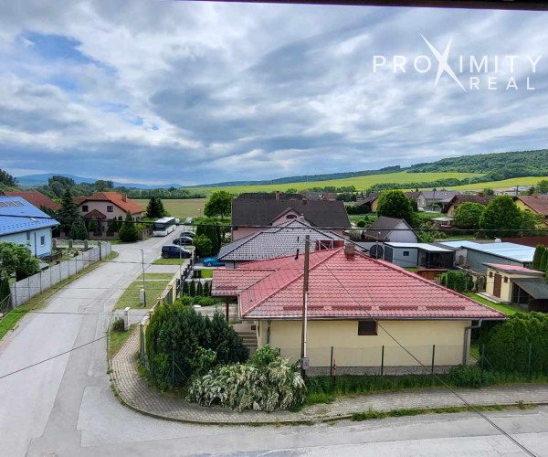 Na predaj 3 izb. byt so záhradou a garážou - Beniakovce