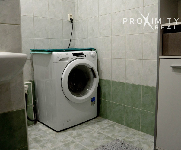 REZERVOVANÉ!1,5 - izbový byt blízko centra s lodžiou