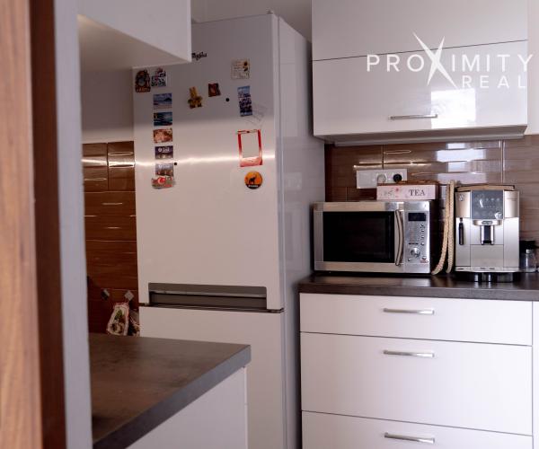 REZERVOVANÉ!1,5 - izbový byt blízko centra s lodžiou