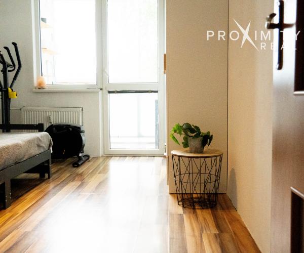 REZERVOVANÉ!2 izbový byt s loggiou na predaj - ZARIADENÝ - KVP