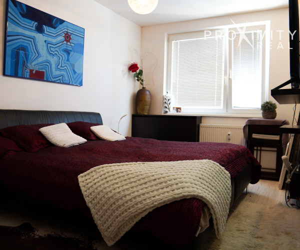 3izb. zariadený byt s loggiou a pivnicou na sídlisku KVP - ZNÍŽENÁ CENA!