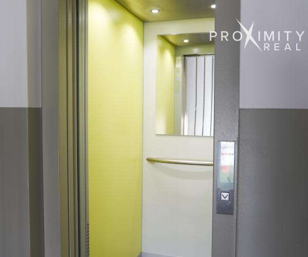 3izb. zariadený byt s loggiou a pivnicou na sídlisku KVP - ZNÍŽENÁ CENA!