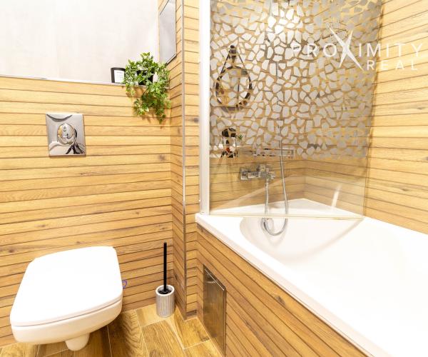 Rezidencia Mestský park - 3izb. byt, kompletne zariadený, garážové státie, Ihneď voľný