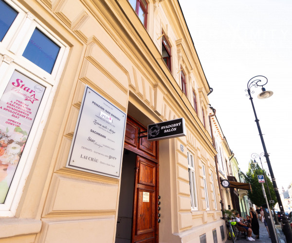 Odstúpenie zabehnutého a kompletne zariadeného SVADOBNÉHO SALÓNU